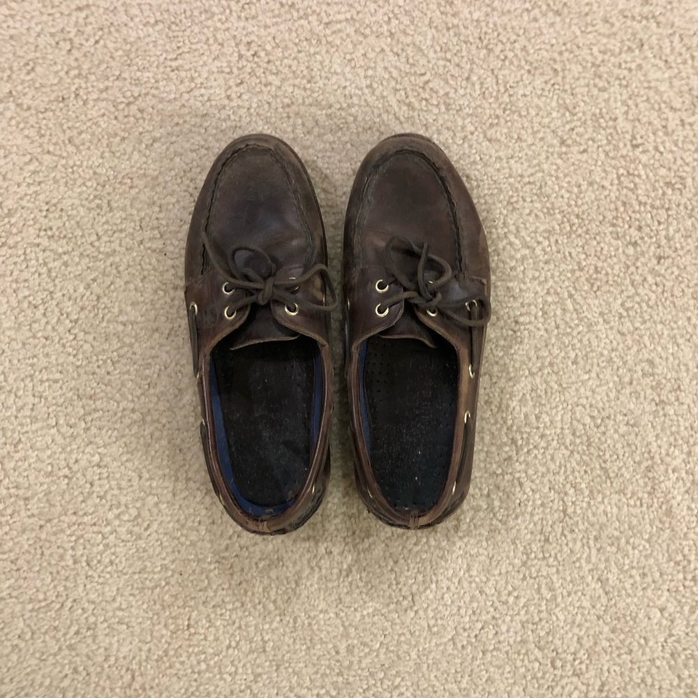 Sperry Shoes - size 8